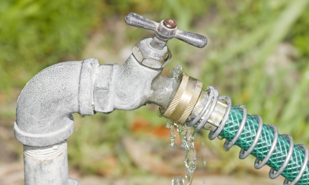 How To Fix Leaking Garden Hose Connector, How To Fix Leaky Garden Hose Spigot